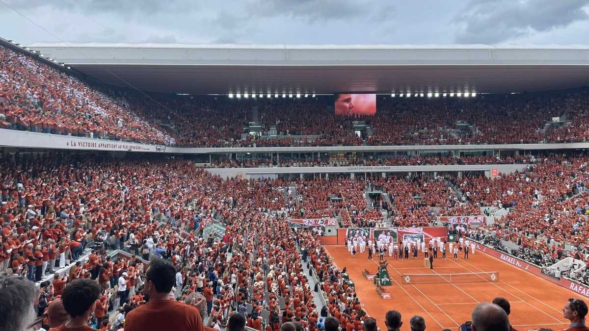 Immagine di Parigi saluta Nadal con gli onori che merita