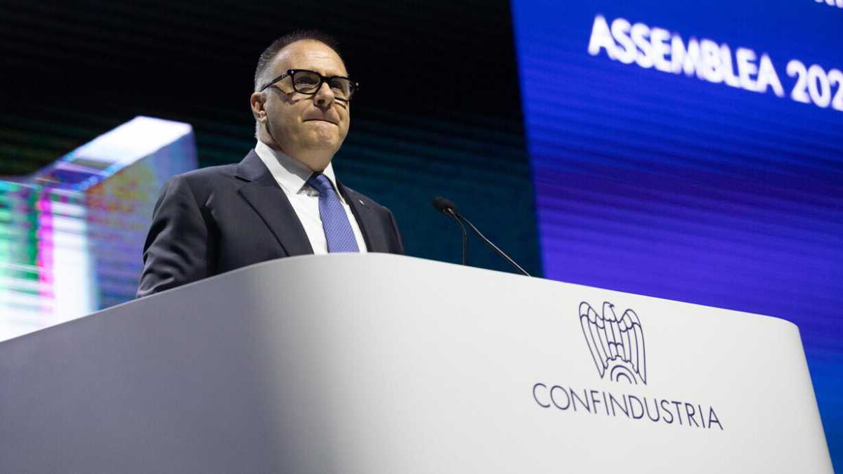 Immagine di La competitività impone una svolta e un cambio di marcia. La scossa di Confindustria al governo, con piani