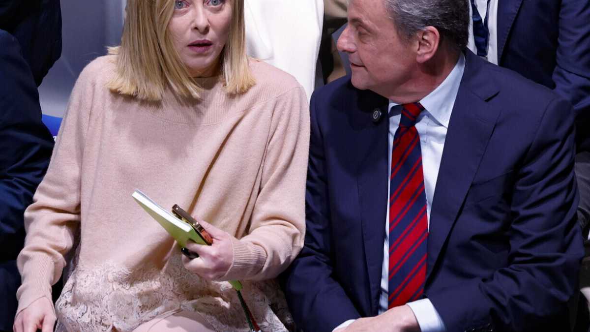 Immagine di “Il nulla di Meloni sulla politica economica. Dica qualcosa, anche di destra”. Intervista a Calenda