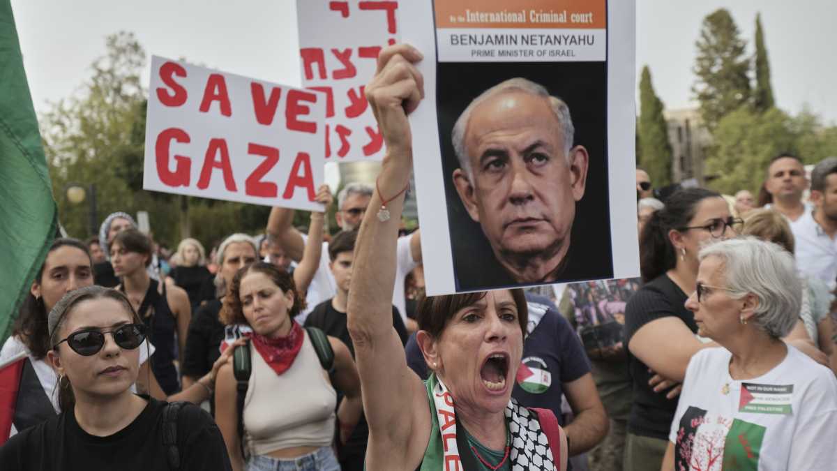 Immagine di Le democrazie occidentali e il giogo della Shoah