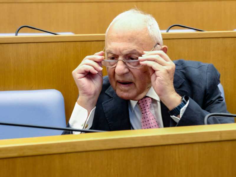 Il caso Savona e la relativa indipendenza della Consob dal governo