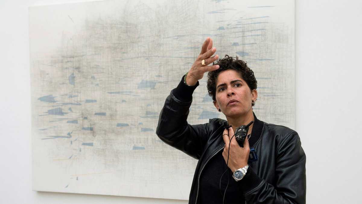 Immagine di Una pennellata di caos contemporaneo per Julie Mehretu