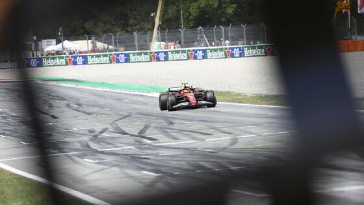Immagine di Che sta succedendo a Lewis Hamilton in Ferrari?