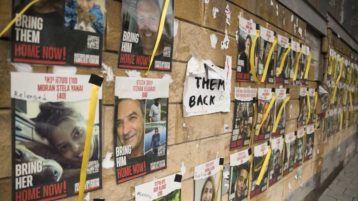 Immagine di L’inferno patito dagli ostaggi di Hamas usciti da Gaza (e da chi resta)