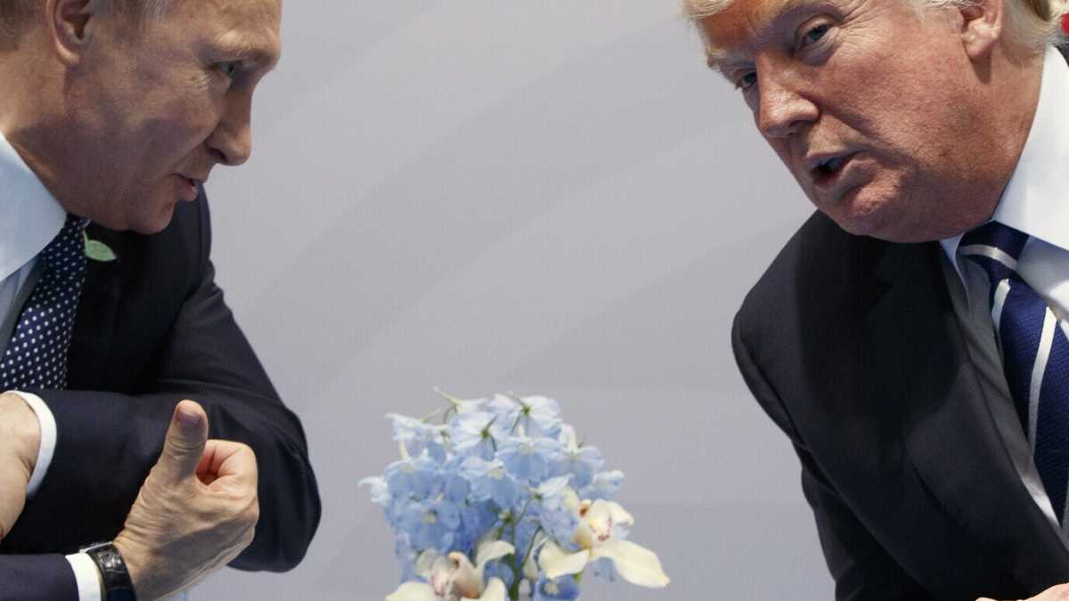 Immagine di Trump chiama Putin e dice che la pace è lontana. Il presidente russo sente Papa Leone