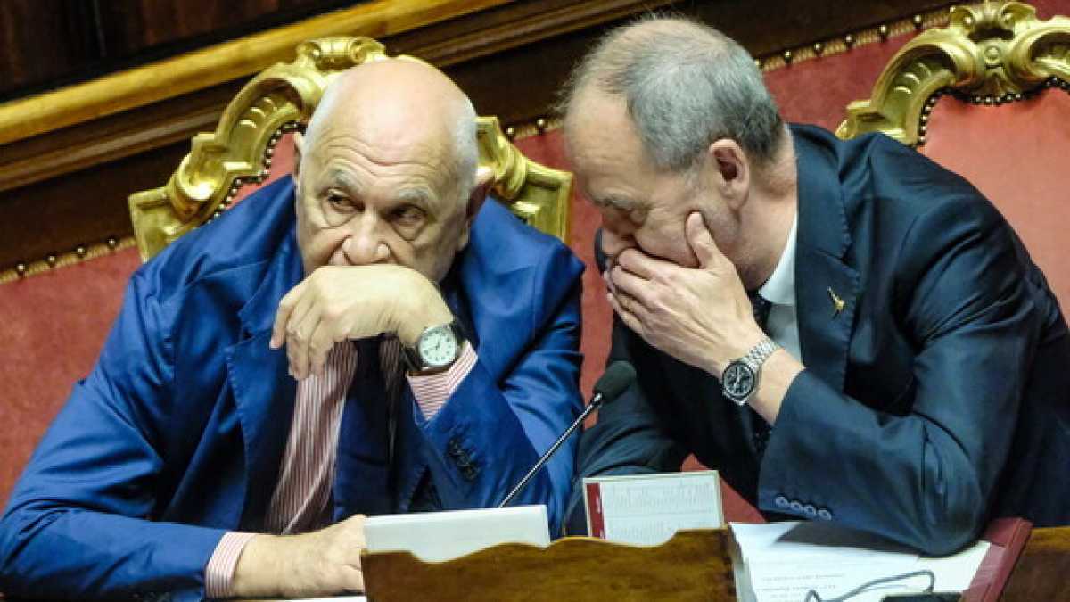 Immagine di I buchi del dl sicurezza (tranne uno)