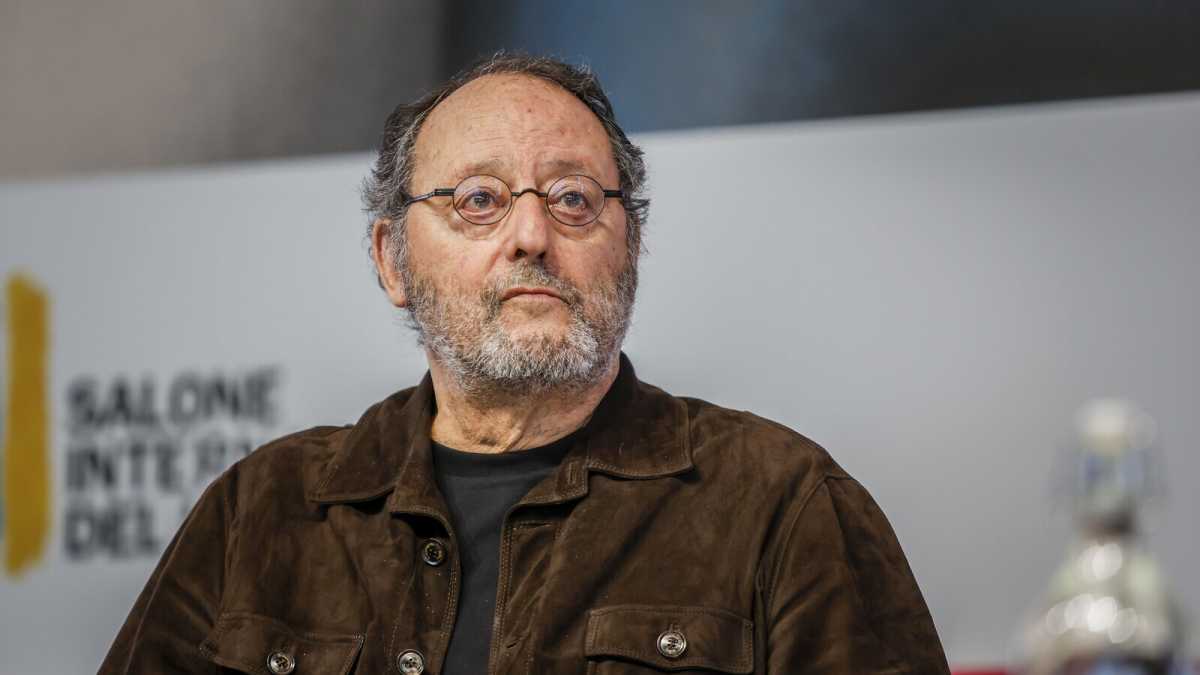 Immagine di “Perché essere solo un attore?”. Jean Reno ci racconta “Emma”, il suo romanzo