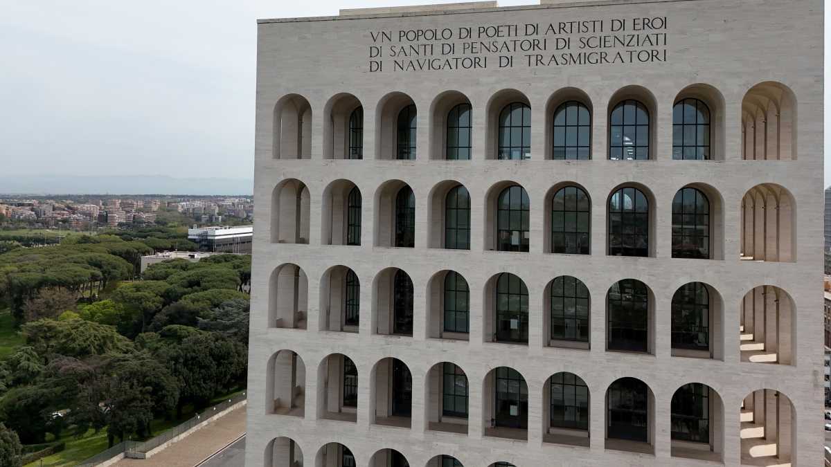 Immagine di Il Palazzo della Civiltà Italiana è magnifico, che sia fascista conta poco