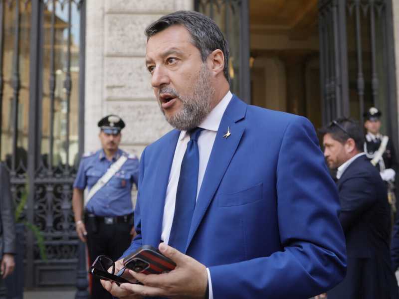 Salvini su Marte: Meloni gli scippa il Dl Sicurezza, perde la sponda di Musk, la sua trappola è la legge elettorale