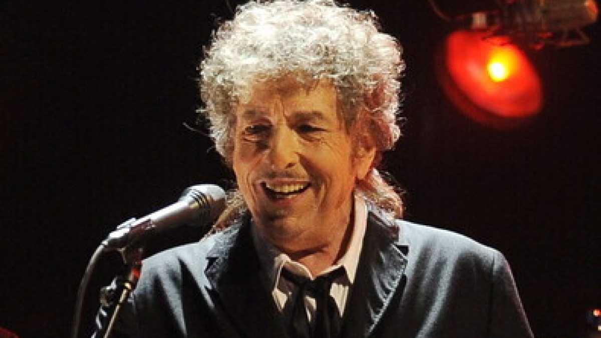 Immagine di Bob Dylan per fortuna non vuole star fermo, e il pubblico ringrazia