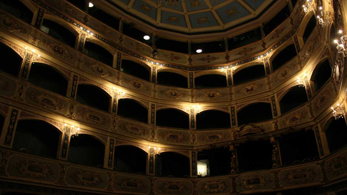 Immagine di Sigfrido déjà-vu: bicchiere mezzo pieno (o mezzo vuoto) alla Scala