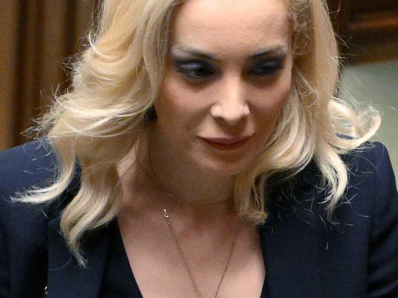 Marta Fascina appare alla Camera per farsi confermare in Commissione: "Questo posto lo scelse per me Silvio"