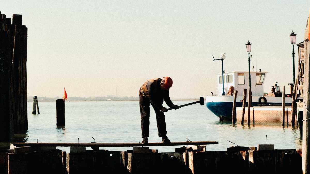 Immagine di Cala la disoccupazione e cresce l’occupazione stabile nel primo trimestre 2025: i dati Istat