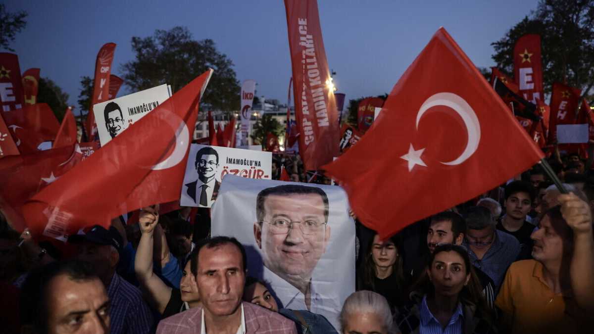 Immagine di Gli arresti indisturbati di Erdogan