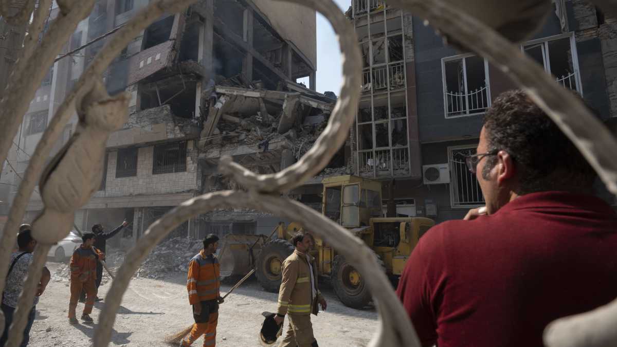 Immagine di Dio perdoni i pacifisti al 110 per cento, Israele non perdona chi vuole assassinarlo