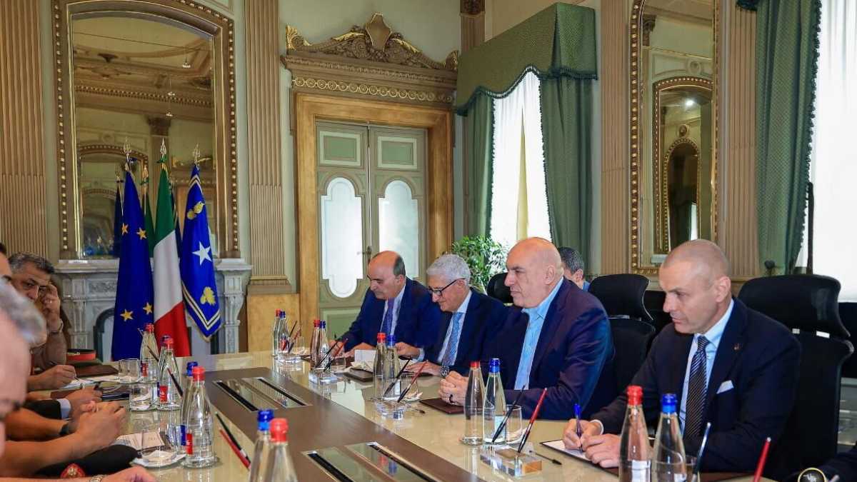 Immagine di Da Tripoli a Roma, il piano dei servizi per controllare gli sbarchi