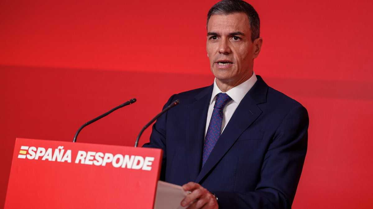 Immagine di Un altro caso di corruzione travolge il Psoe, ma Sánchez resiste