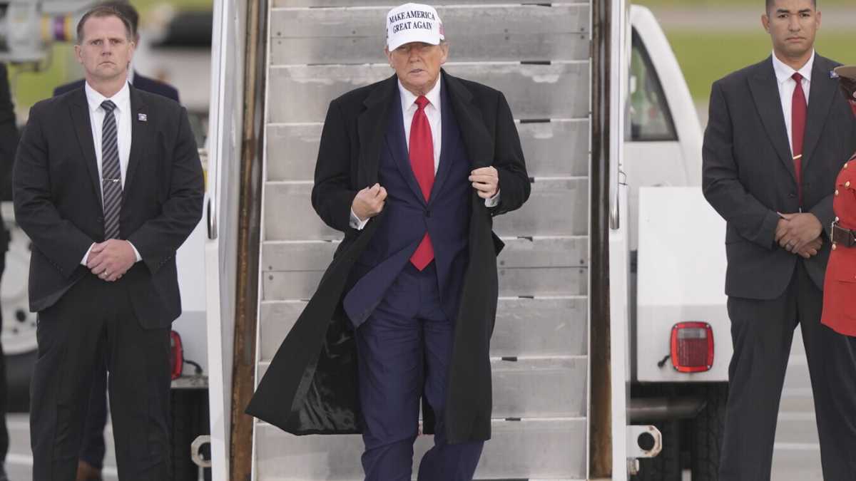 Immagine di Trump ha bloccato un piano israeliano per uccidere l'ayatollah Khamenei