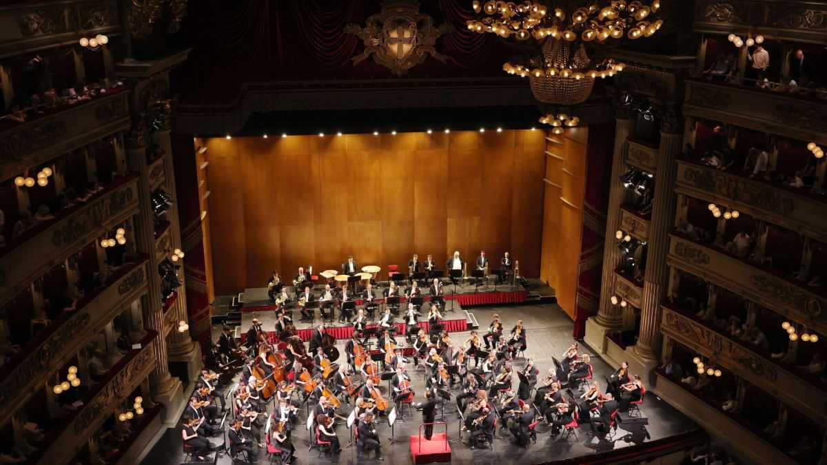 Immagine di Brahms come se non ci fosse domani. Meraviglie di Petrenko sul podio
