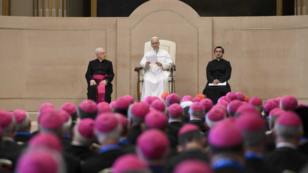 Immagine di Il Papa incontra la Cei e si prepara alle vacanze