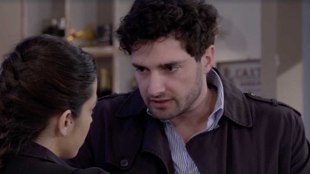 Immagine di Figli che copiano a scuola e gelosie in Un Posto al Sole