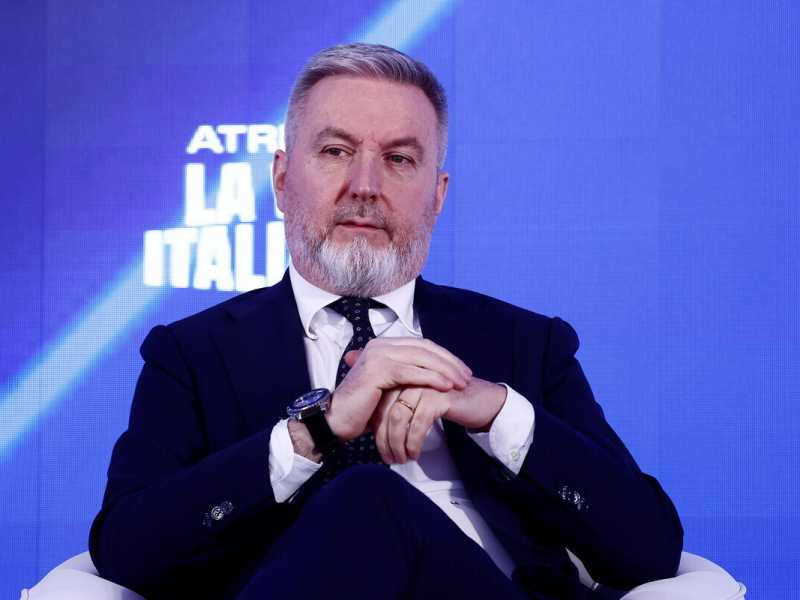 Guerini il Cautissimo, infastidito da Bonaccini, incalzato dalla sua corrente Pd, si ripara nel silenzio. E da Schlein