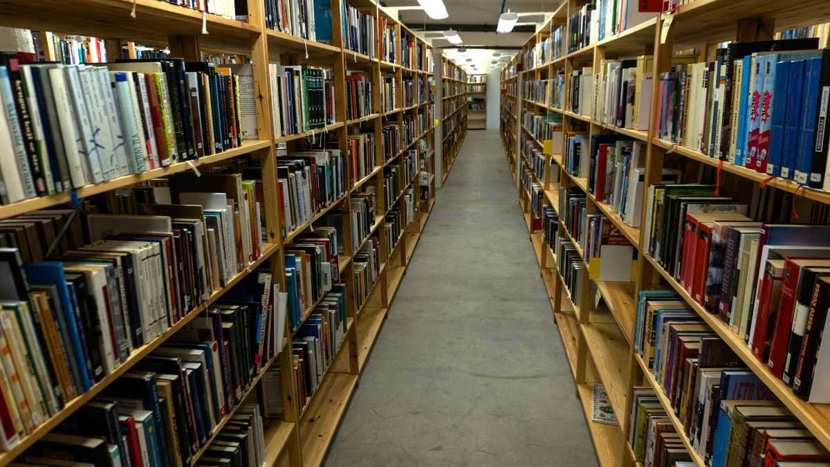 Immagine di 80 anni di copertine d’elezione. Electa festeggia l’anniversario. Giustamente, con nuovi libri