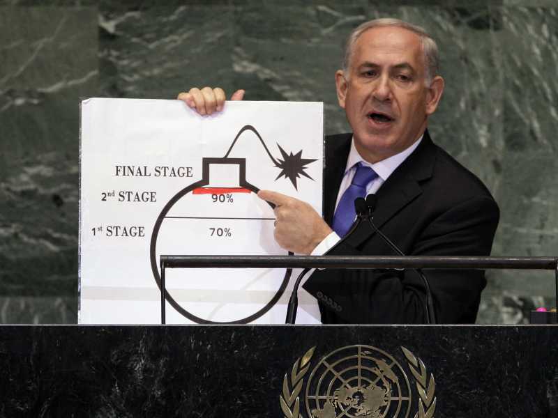 Netanyahu nel 2015 all&rsquo;Onu dichiara che l&rsquo;Iran &egrave; al 70 per cento del percorso di arricchimento dell&rsquo;uranio per un ordigno nucleare (foto Ansa)&nbsp;<br />