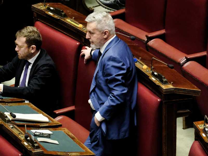 Parla Lorenzo Guerini: "Difendo l'Ucraina, gli investimenti in Difesa Ue. È l'Iran che ha destabilizzato il medio oriente"