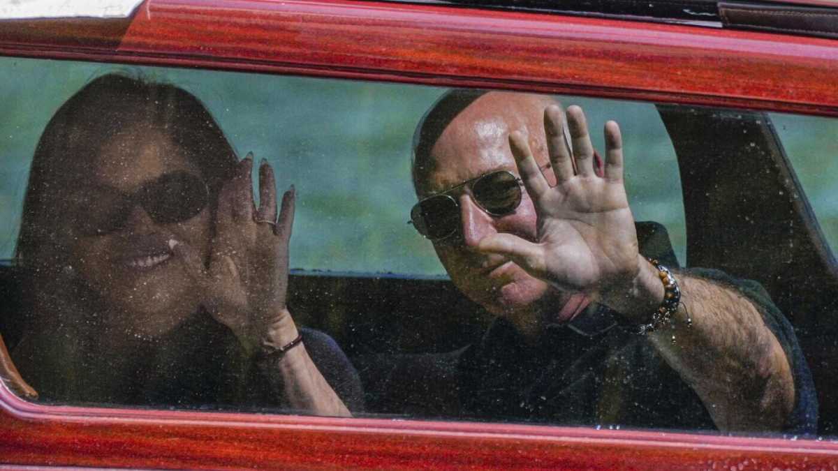 Immagine di Il sindaco Brugnaro ci spiega perché dà un gran benvenuto a Bezos