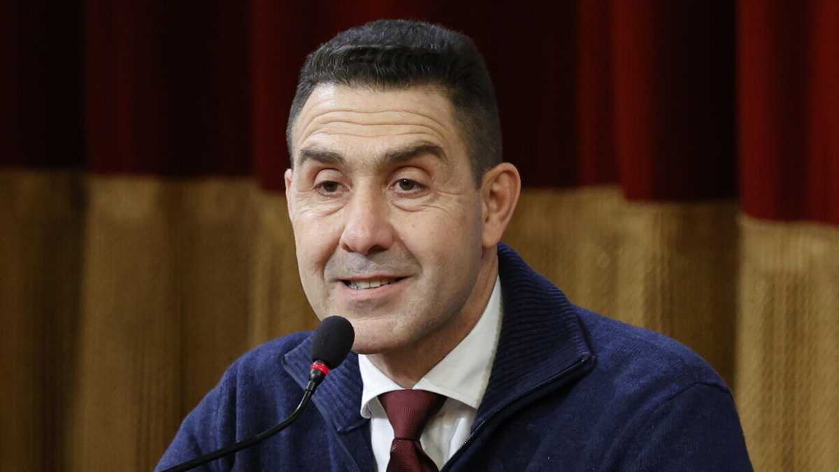 Immagine di Vannacci contro la spesa militare, escluso il Ponte sognato da Salvini