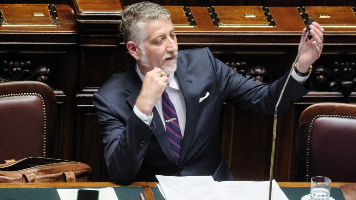 Immagine di Giuli, il Callido. Non va al Premio Strega e dice "non ho ricevuto i libri. Loda Massini e recita la parte del moralizzatore sul tax credit