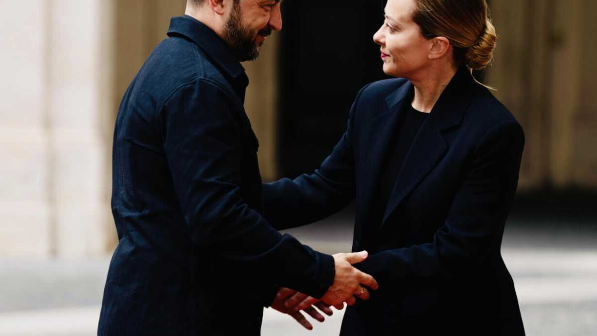 Immagine di Meloni sente Trump e prepara la Conferenza per l'Ucraina. Ma Salvini non ci sarà