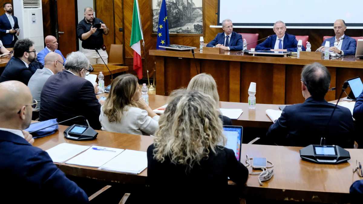 Immagine di Ilva si allontana dai privati e si avvicina allo stato. Cosa non torna