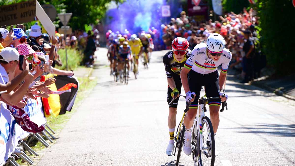 Immagine di La prima di Tadej Pogacar al Tour de France 2025 è la centesima