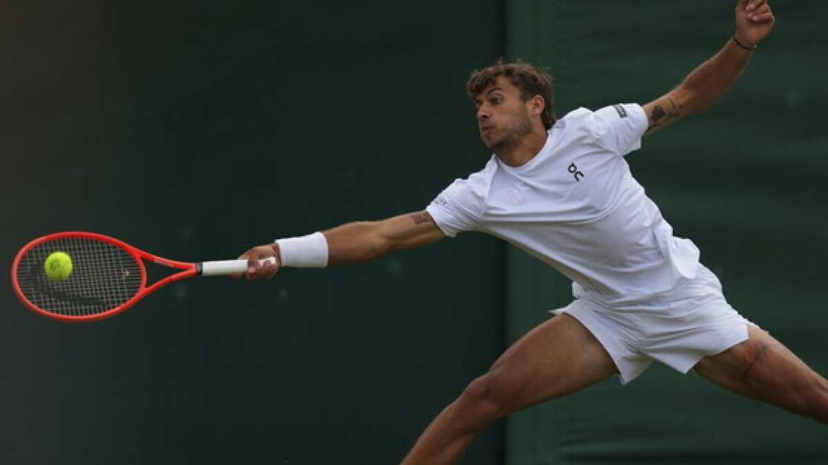 Immagine di Ragioni per innamorarsi di Cobolli, il lato B dell’italian job del tennis