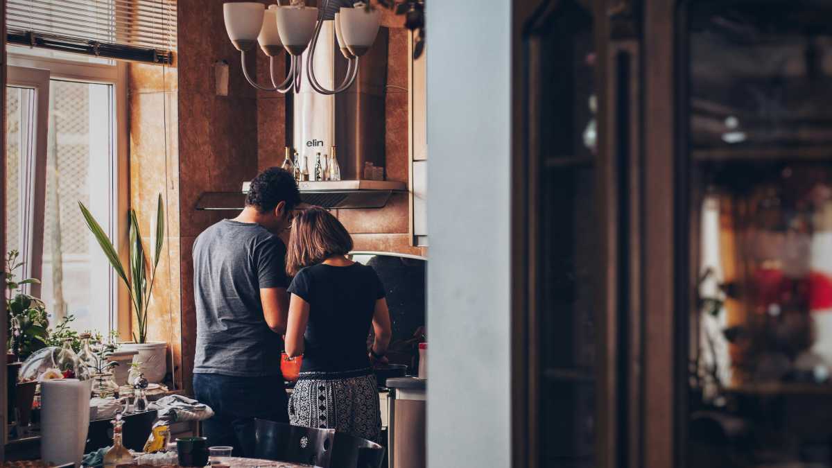 Immagine di Il superpotere di tutte le figlie e le gioie e i dolori di una famiglia anni Novanta