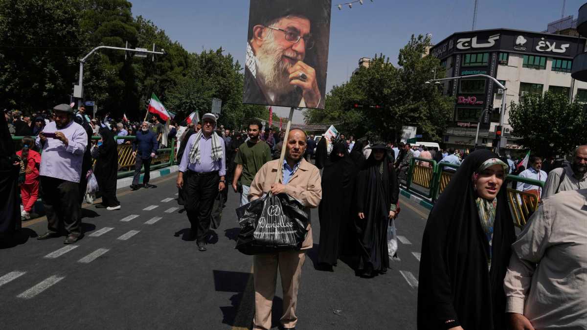 Immagine di L’Iran deve cambiare regime