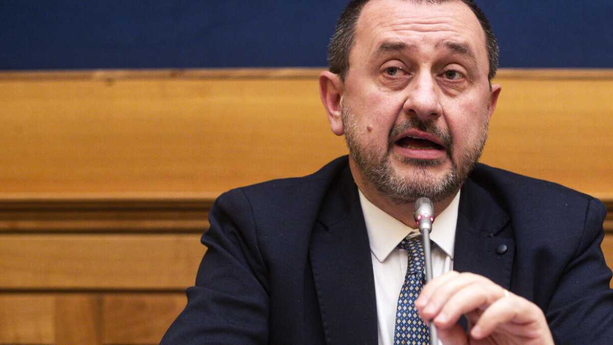 Immagine di Rosato (Azione): “Emiliano sbaglia. Con il Rosatellum impossibili gli accordi di desistenza”
