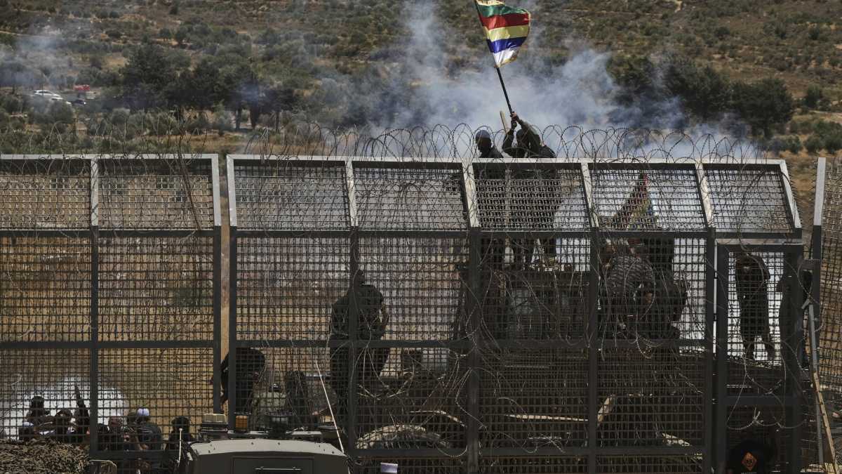 Immagine di Israele colpisce Damasco