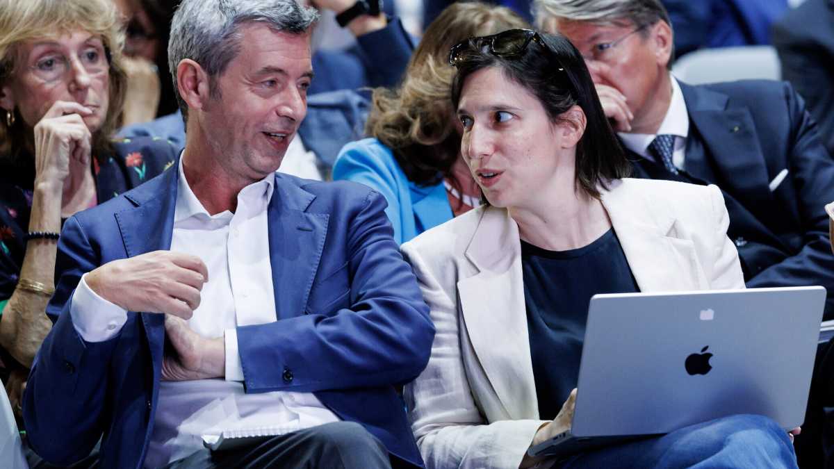 Immagine di Anche il Pd, come il M5s, "non esclude" di tornare a comprare gas dalla Russia