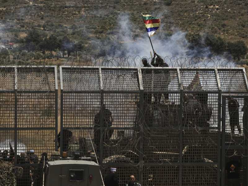 Israele colpisce Damasco