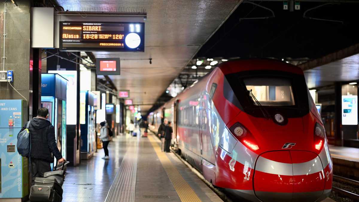 Immagine di Trenitalia promuove l'estinzione