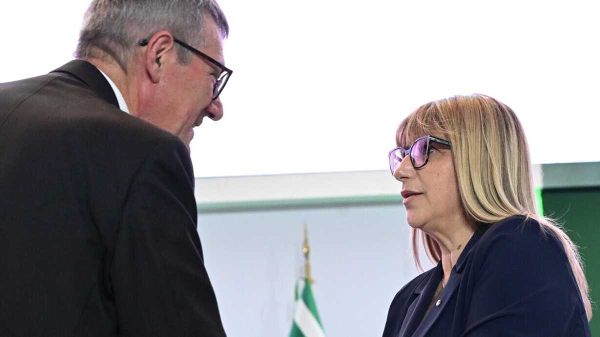 Immagine di Al congresso Cisl fischi per Landini e attenzione per Bombardieri