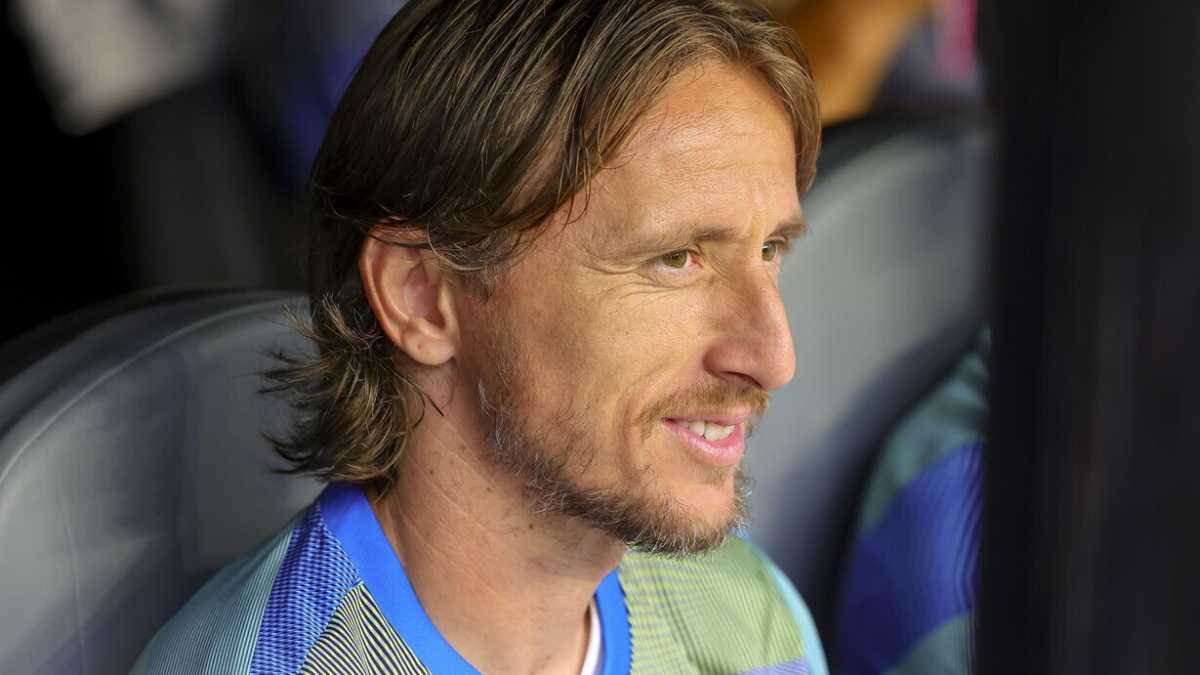 Immagine di Dzeko, Modric e lo sguardo che illumina