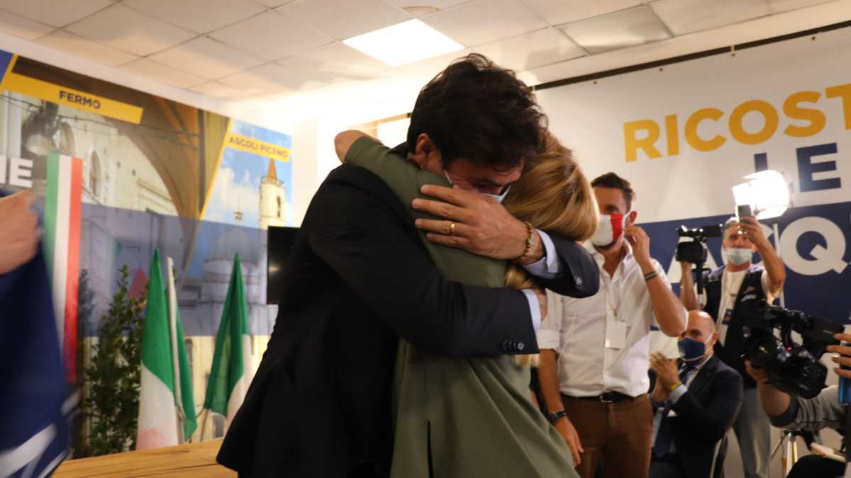 Immagine di L'inchiesta su Ricci nelle Marche entusiasma FdI. La Russa e il Veneto: "Ci meritiamo tutto"