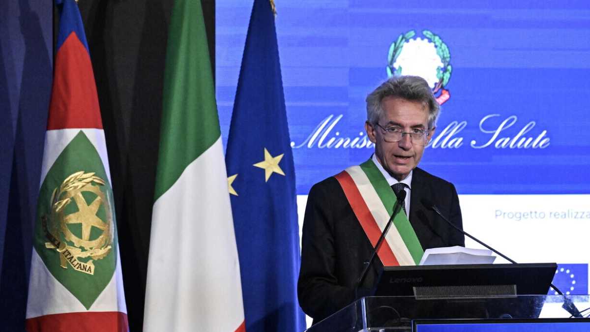 Immagine di Il cattivo rapporto della politica nazionale con i sindaci visto alla luce dei loro successi col Pnrr