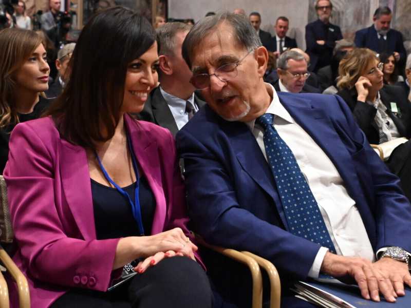 Sulla riforma Rai i 5 stelle votano con la maggioranza. I dubbi del Pd