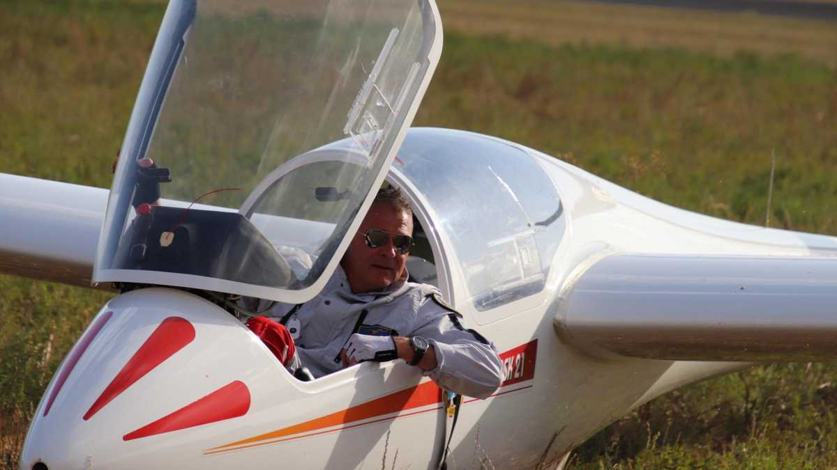 Immagine di Il progetto acrobatico di Zuccarini, sindaco volante e diversamente abile