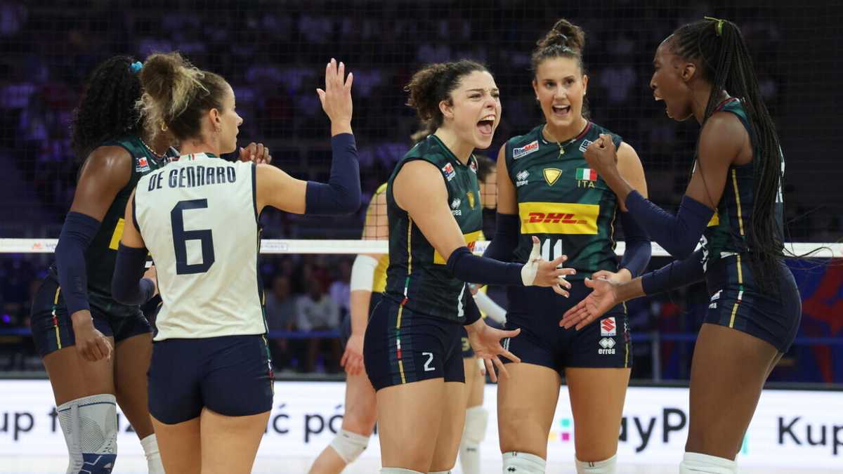 Immagine di Le ragazze del volley azzurro conquistano la loro seconda Nations League di fila